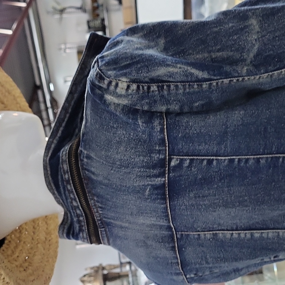 Jean Jacket - Picture 4 of 9